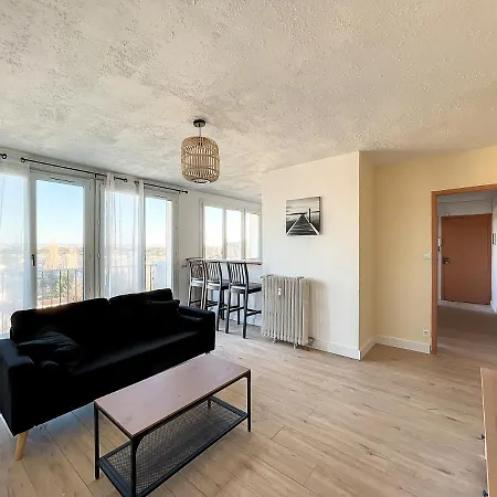 Agréable appartement, vue Mont Ventoux, proche remparts Aviñón Exterior foto